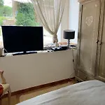 Villa Ensoleillee A Sainte-Maxime Avec Piscine Privee