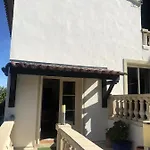 Villa Villa Ensoleillee A Sainte-Maxime Avec Piscine Privee