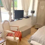 Villa Ensoleillee A Sainte-Maxime Avec Piscine Privee *
