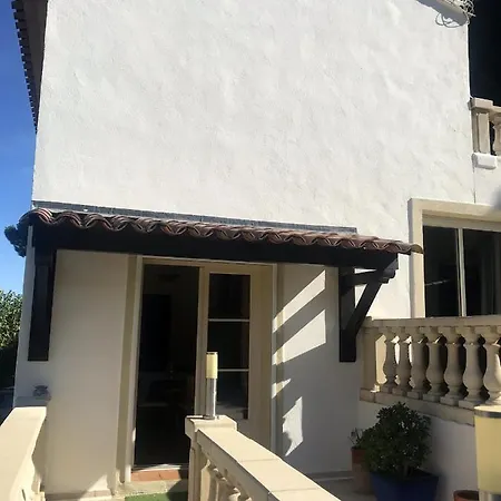 Vila Villa Ensoleillee A Sainte-Maxime Avec Piscine Privee